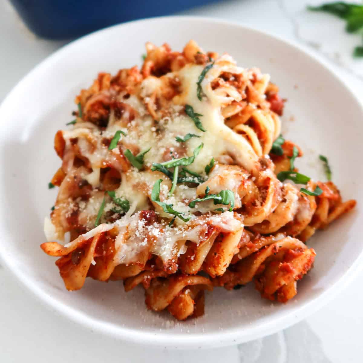 Cheesy Tomato and Beef Pasta Bake